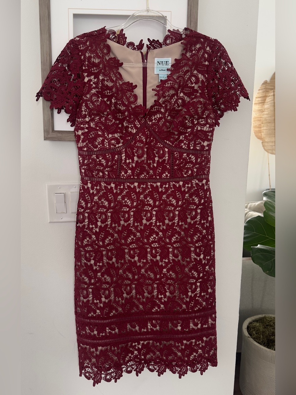 Nue by Shani Designer Burgundy Lace Cocktail Midi Dress Sheath Wedding Guest
